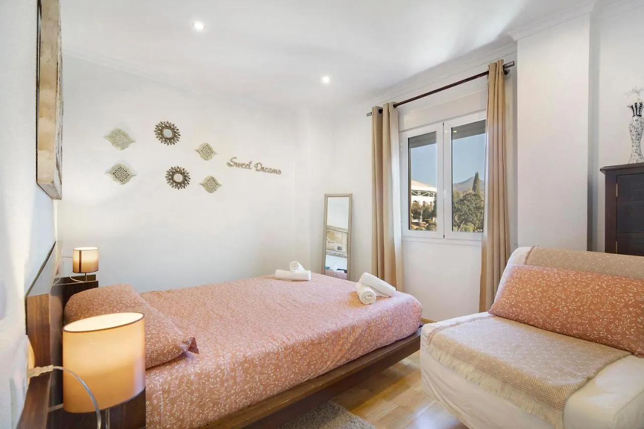 Country house Villa Viruta El Bosque Spain